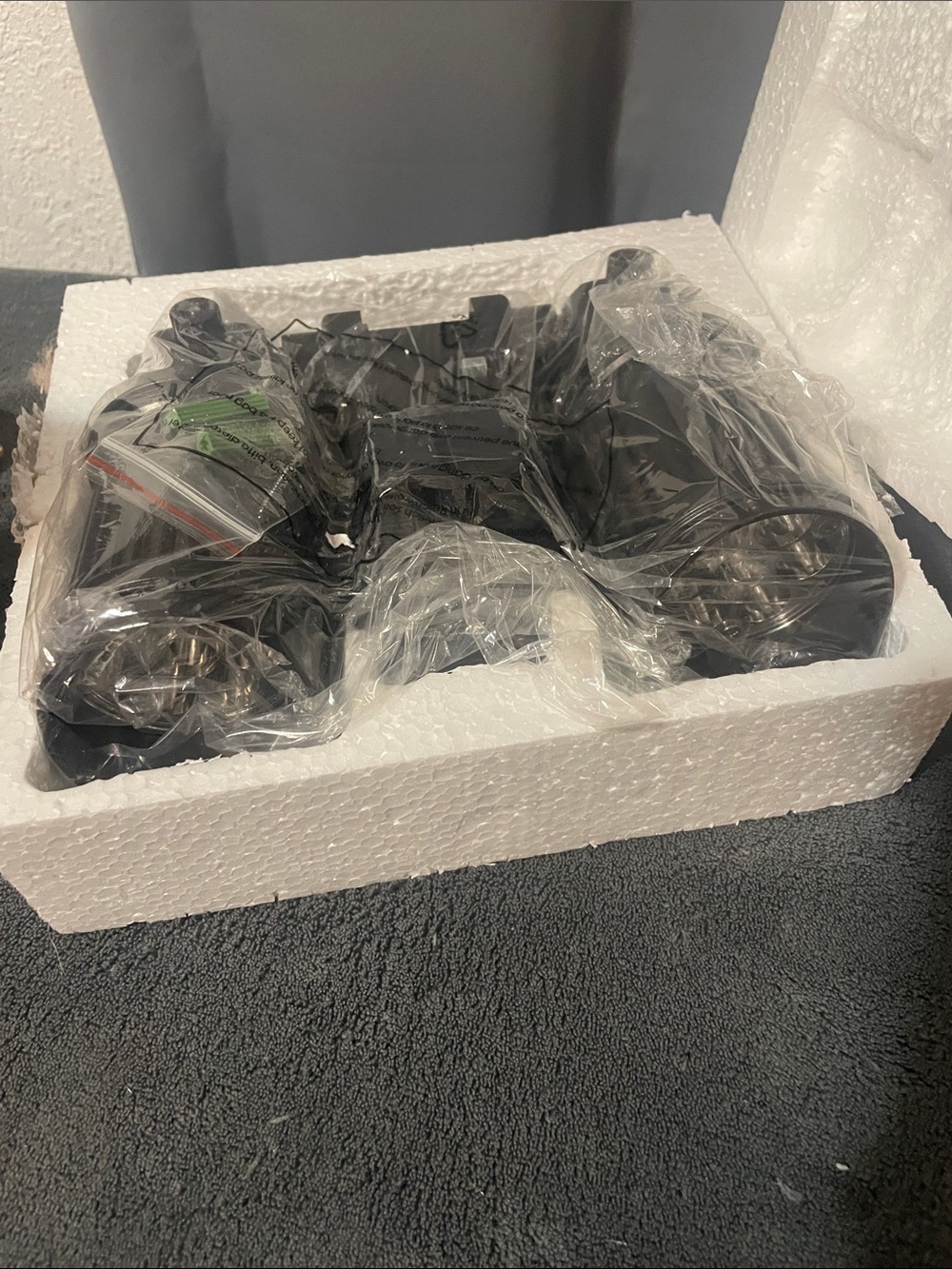 Black solar light with hardware